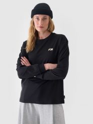 4F Koszulka w kolorze czarnym rozmiar: S. Czarne bluzki damskie 4f, s, bez wzorów, z bawełny, bez kołnierzyka. Za 26.99 zł.