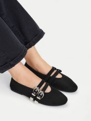 DeeZee Baleriny CEO-HY82405-1 Czarny. Czarne baleriny damskie DeeZee, bez wzorów, z materiału, bez obcasa. Za 129.99 zł.