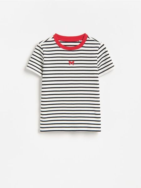 Prążkowany t-shirt z haftem - wielobarwny. Koszulki dziewczęce Reserved, bez wzorów, z bawełny, bez ramiączek. Za 32.99 zł.