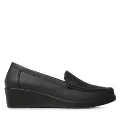 Półbuty Clara Barson. Czarne półbuty damskie Clara Barson, bez wzorów, bez obcasa, na koturnie. Za 89.99 zł.