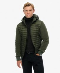 Superdry Kurtka Hooded Storm Fleece Hybrid – pikowany przód – IVY GREEN. Zielone kurtki damskie Superdry., xl, bez wzorów, z polaru, z kapturem. Za 473.65 zł.