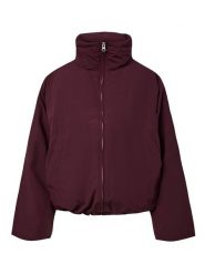 Pieces Kurtka przejściowa "Sif" w kolorze bordowym rozmiar: XS. Czerwone kurtki damskie Pieces, xs, bez wzorów, bez kaptura. Za 189.95 zł.