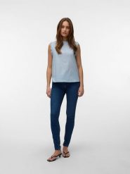 Vero Moda Bluzka w kolorze błękitnym rozmiar: XS. Niebieskie bluzki damskie Vero Moda, xs, bez wzorów, z bawełny, bez kołnierzyka, bez ramiączek. Za 53.17 zł.