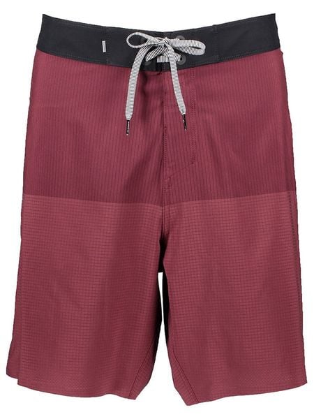 Quiksilver Szorty kąpielowe w kolorze czerwonym rozmiar: W36. Czerwone szorty sportowe męskie Quiksilver, outdoorowe. Za 157.35 zł.