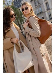 Maison héritage PARIS Skórzana torebka "Tikki" w kolorze beżowym - 40 x 28 x 14 cm rozmiar: onesize. Brązowe torebki klasyczne damskie maison héritage PARIS, bez wzorów, z materiału, bez dodatków. Za 338.21 zł.