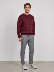 Bluza crewneck comfort fit z domieszką bawełny - bordowy. Czerwone bluzy bez kaptura męskie Sinsay, l, z bawełny. Za 29.99 zł.