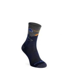 Skarpety męskie Darn Tough CDT Micro Crew Lightweight with Cushion. Niebieskie skarpetki męskie DARN TOUGH, bez wzorów. Za 135.99 zł.