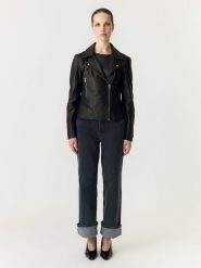 YAS Skórzana kurtka w kolorze czarnym rozmiar: XS. Czarne kurtki damskie YAS, xs, bez wzorów, ze skóry, bez kaptura. Za 589.95 zł.