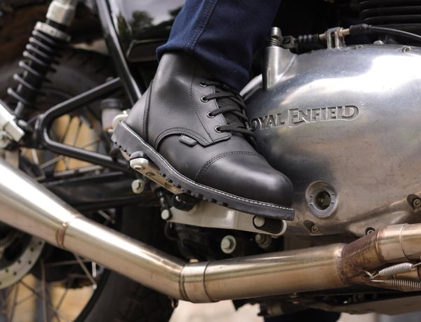 Oxford Buty Merton 2.0 MS Czarne Rozmiar 45. Czarne buty trekkingowe męskie OXFORD, z materiału, bez zapięcia, rowerowe. Za 902.95 zł.