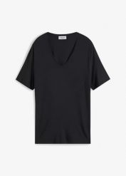 Długi T-shirt z mieszanki wiskozy. Czarne t-shirty damskie bonprix, bez wzorów, z wiskozy, bez kołnierzyka. Za 42.99 zł.