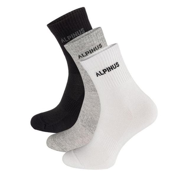 Skarpety Unisex Dla Dorosłych Alpamayo (zestaw 3 Sztuk). Białe skarpetki męskie Alpinus, bez wzorów. Za 83.99 zł.