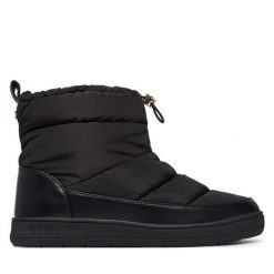 Śniegowce Guess. Czarne śniegowce damskie Guess. Za 494.99 zł.