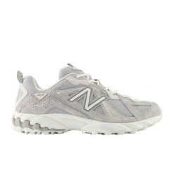 Buty New Balance 610 szare męskie lifestyle. Szare buty sportowe na co dzień męskie New Balance, z gumy, bez zapięcia, trekkingowe. Za 657.30 zł.