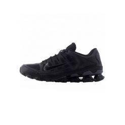 Buty Mężczyzna Nike Reax 8 Tr czarny. Czarne buty sportowe na co dzień męskie Nike, z materiału, bez zapięcia, na fitness i siłownię. Za 361.05 zł.