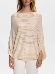 Lekki sweter z wiskozą - kremowy. Białe swetry klasyczne damskie Reserved, l, z dzianiny, bez kołnierzyka. Za 119.99 zł.