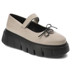 Beżowe Półbuty Karino Eleganckie Obuwie Damskie. Brązowe półbuty damskie Karino, bez wzorów, ze skóry, eleganckie, bez obcasa, na platformie. Za 469.00 zł.