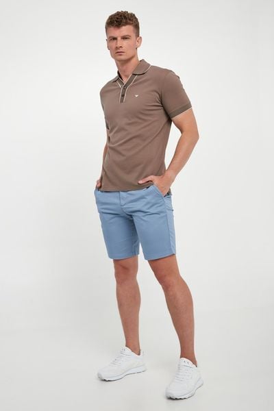 Bermudy męskie Armani Exchange. Szorty męskie Armani Exchange, bez wzorów. W wyprzedaży za 278.85 zł.