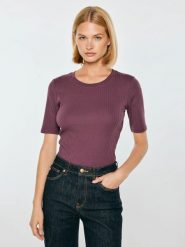 Koszulka damska slim w prążek bordowa imija 604. Czerwone t-shirty damskie Big Star, l, bez wzorów, z dzianiny, bez kołnierzyka. Za 79.99 zł.