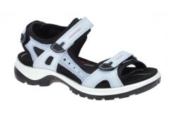 Sandały Ecco Offroad dla kobiet - jasnoniebieskie. Niebieskie sandały damskie ECCO, bez wzorów, z gumy, bez obcasa, na płaskiej podeszwie. Za 511.50 zł.