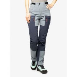 Spodnie softshell damskie Haglofs ROC Sight Softshell Pant. Niebieskie spodnie dresowe damskie Haglöfs, bez wzorów, z softshellu. Za 774.99 zł.