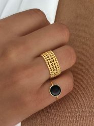 Les Favorites Pozłacany pierścionek z onyksem rozmiar: 56. Czarne pierścionki damskie Les Favorites, z onyksem, pozłacane. Za 82.99 zł.