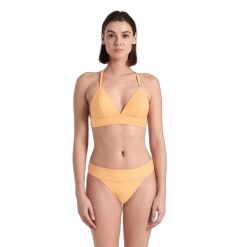 Damski 2-częściowy kostium kąpielowy Arena Essentials Triangle. Czerwone bikini damskie Arena, bez wzorów. Za 280.00 zł.
