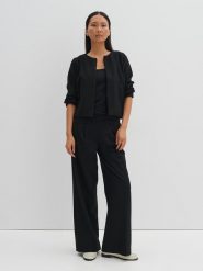 Someday Bluza w kolorze czarnym rozmiar: 42. Czarne bluzy bez kaptura damskie Someday. Za 158.10 zł.
