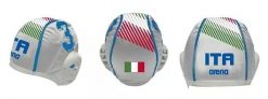 Czepek czapka do pływania do waterpolo piłki wodnej materiałowy Arena Italy. Brązowe czapki męskie Arena, bez wzorów, z materiału, sportowe. Za 1,701.98 zł.