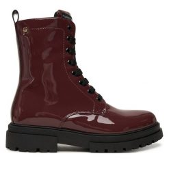 Trapery Tommy Hilfiger. Czerwone trapery damskie Tommy Hilfiger, bez obcasa. Za 419.99 zł.