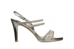 Sandały Bayla-187 587-1729 Silver 187100, Srebrny, Skóra ekologiczna - 41. Szare sandały damskie Bayla, bez wzorów, z lakierowanej skóry, bez obcasa. W wyprzedaży za 152.10 zł.