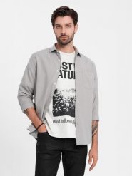 Koszula męska z kieszenią REGULAR FIT - szara V1 - Rozmiar: XL. Szare koszule męskie Ombre Clothing, m, bez wzorów, z bawełny, bez kołnierzyka, bez ramiączek. W wyprzedaży za 49.99 zł.
