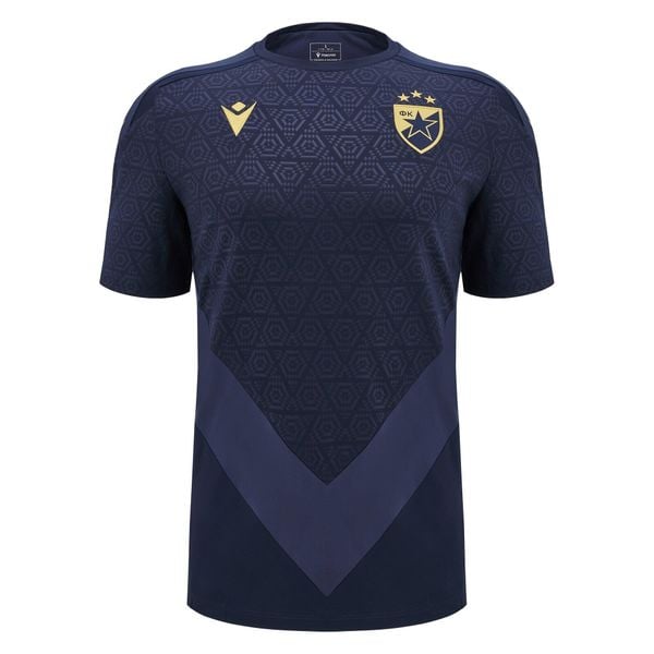 Koszulka Czerwonej Gwiazdy Belgrad Player 2024/25. Niebieskie t-shirty sportowe męskie Macron, l, z materiału, bez ramiączek, do piłki nożnej. Za 180.50 zł.