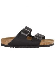 Birkenstock Skórzane klapki "Arizona" w kolorze czarnym rozmiar: 43. Czarne klapki damskie Birkenstock, bez wzorów, bez obcasa. Za 443.38 zł.