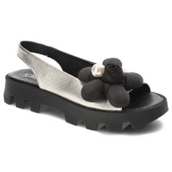 Złote Sandały Chebello Modne Obuwie Damskie. Żółte sandały damskie CheBello, bez wzorów, z materiału, bez obcasa. Za 309.00 zł.