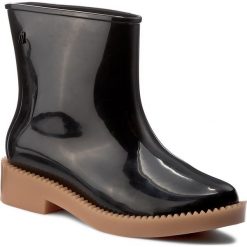 Kalosze MELISSA - Rain Drop Boot Ad 32185 Black/Beige 51496. Czarne kalosze damskie Melissa, bez wzorów, z materiału. W wyprzedaży za 279.00 zł.