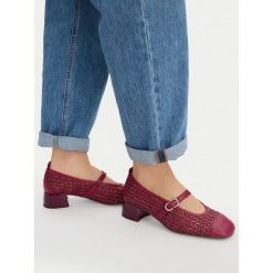 Czółenka Hispanitas. Czerwone czółenka damskie Hispanitas, bez wzorów, bez obcasa. Za 347.99 zł.