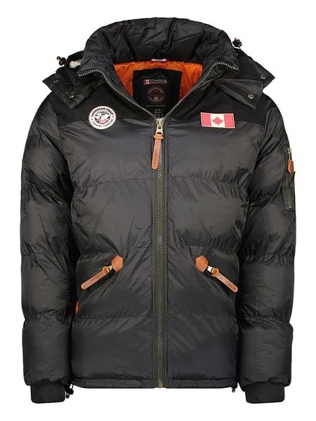 Canadian Peak Kurtka zimowa "Celieaka" w kolorze czarnym rozmiar: XXL. Czarne kurtki męskie Canadian Peak, na zimę, xxl, bez wzorów, bez kaptura. Za 340.18 zł.