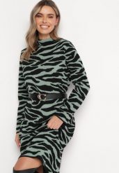 Ciemnozielona Sukienka Midi o Luźnym Kroju ze Zwierzęcym Motywem i Półgolfem Vissara. Zielone sukienki damskie Born2be, xl, bez wzorów, z dzianiny, klasyczne, bez kołnierzyka, bez ramiączek, midi. Za 69.99 zł.