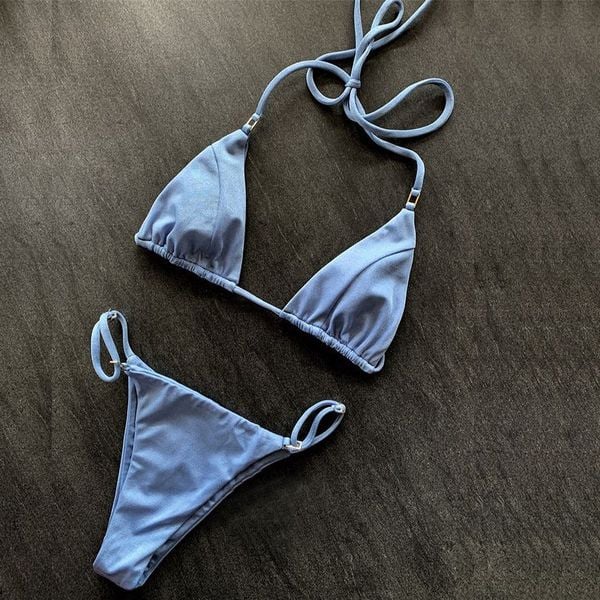 Bikini trójkątne wiązane szybkoschnące na plażę Taesuk. Bikini damskie Intica, bez wzorów. Za 139.00 zł.