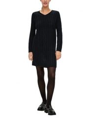 S.Oliver Sukienka dzianinowa w kolorze czarnym rozmiar: M. Czarne sukienki damskie S.Oliver, m, bez wzorów, z dzianiny, bez kołnierzyka, bez ramiączek, midi. Za 248.58 zł.