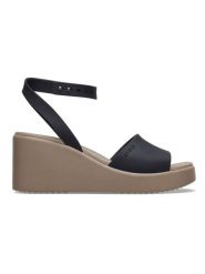 Crocs Sandały "Brooklyn" w kolorze czarnym na koturnie rozmiar: 39/40. Czarne sandały damskie Crocs, bez wzorów, bez obcasa, na koturnie. Za 114.17 zł.