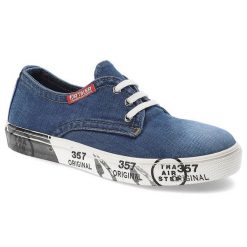 Jeansowe Półbuty Artiker Damskie Wygodne Obuwie. Niebieskie półbuty damskie Artiker, z aplikacjami, z denimu, sportowe, bez obcasa. Za 249.00 zł.
