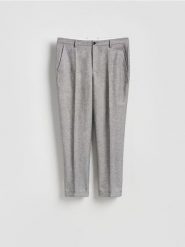 Spodnie regular fit z lnem - ciemnoszary. Szare spodnie materiałowe męskie Reserved, bez wzorów, z bawełny. Za 169.99 zł.
