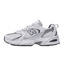 Męskie Buty Sportowe 530. Białe buty sportowe na co dzień męskie New Balance, z materiału, bez zapięcia, trekkingowe. Za 429.00 zł.