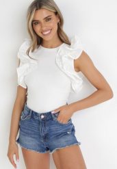 Biały Top z Falbanami przy Ramionach Suenia. Białe topy damskie Born2be, m, bez wzorów, bez kołnierzyka. Za 84.99 zł.