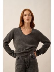 Just Cashmere Kaszmirowy sweter "Amrita" w kolorze szarym rozmiar: XL. Szare swetry klasyczne damskie Just Cashmere, xl, z kaszmiru, bez kołnierzyka. Za 913.99 zł.