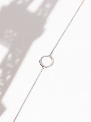 DIAMOND & CO Złota bransoletka "Cercle" z diamentami rozmiar: onesize. Żółte bransoletki damskie Diamond & Co, złote. Za 674.99 zł.