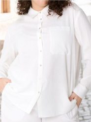 Koszula z domieszką lnu PLUS SIZE - kremowy. Białe koszule damskie Sinsay, l, bez wzorów, z materiału, bez kołnierzyka, plus size, bez ramiączek. Za 49.99 zł.