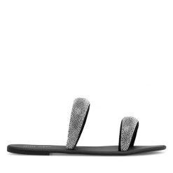 Klapki Nine West. Szare klapki damskie Nine West, bez wzorów, bez obcasa. Za 149.99 zł.