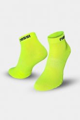 Bezszwowe skarpety oddychające Nessi Sportswear. Zielone skarpetki damskie NESSI SPORTSWEAR, bez wzorów, z bawełny. Za 59.90 zł.